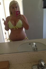 Chubby Blonde College Girl Bikini Selfie